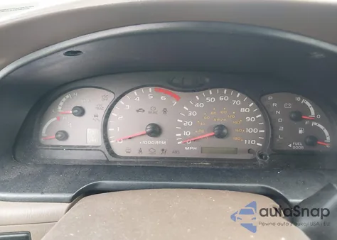 2003 Toyota Sequoia Sr5 V8 z USA, uszkodzony, nr VIN 5TDBT44A23S166418